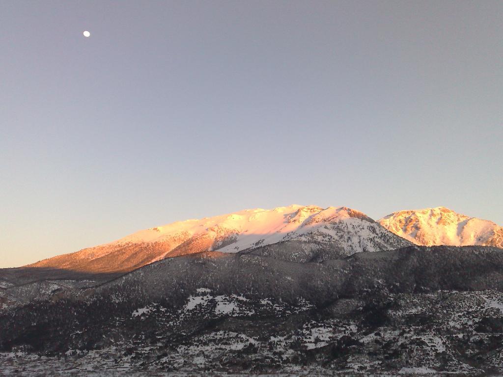Pasithea Mountain